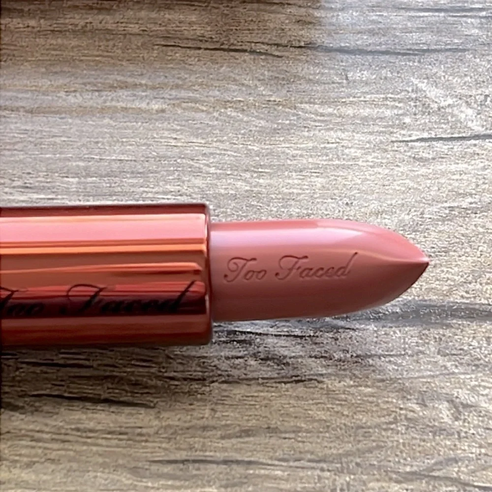Too Faced • Cocoa Bold Lipstick - Picture 7 of 12